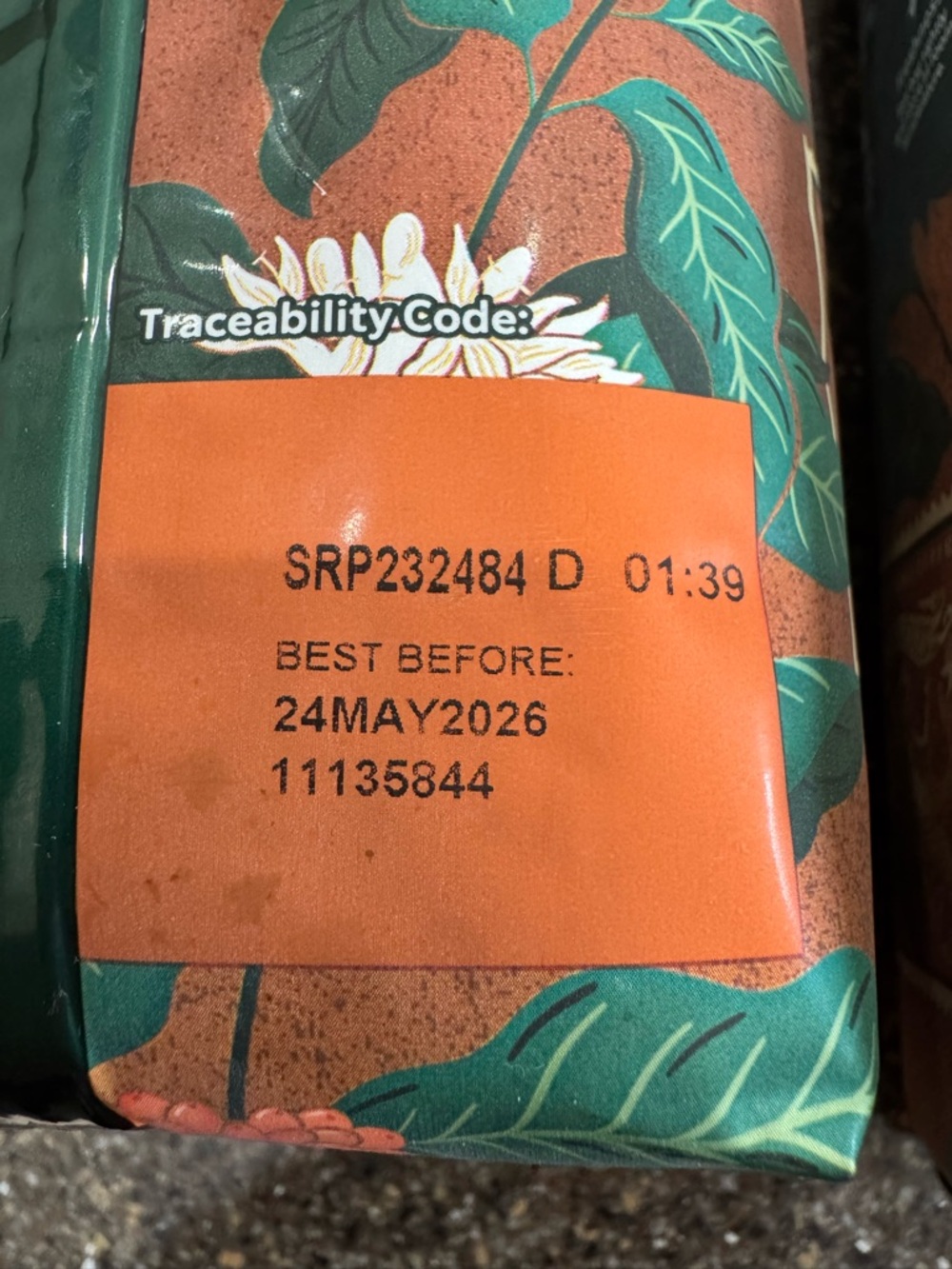 NEW (3) 1lbs STARBUCKS DECAF CBLEND MEDIUM ROAST DECAFFINATED WHOLE BEANS - Picture 4 of 9